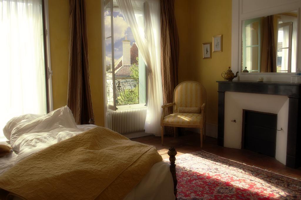 Montmirail  Maison Conti B&B 객실 사진